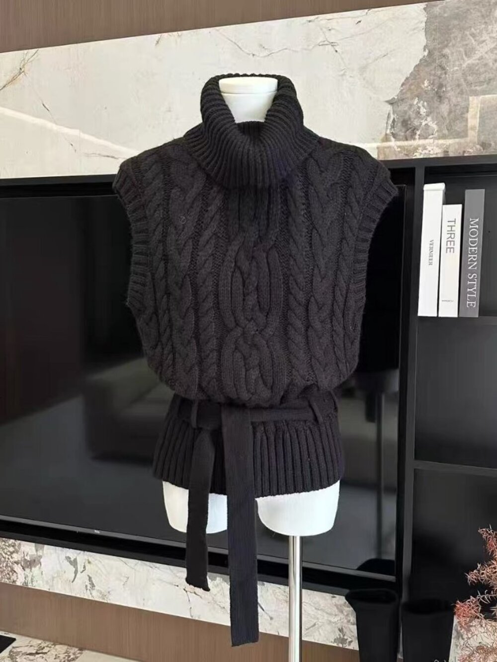 Sweater Vest